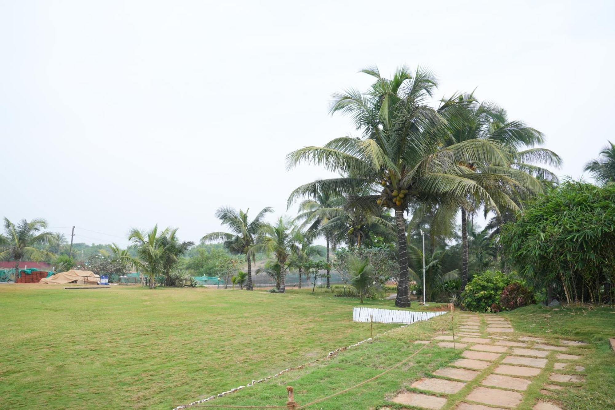 Regenta Beach House Resort, Goa Benaulim Exterior foto